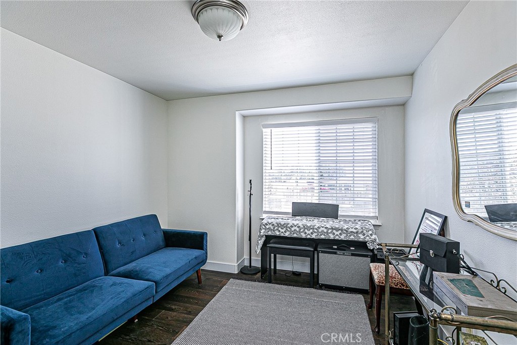 270 Daffodil Property Photo 22