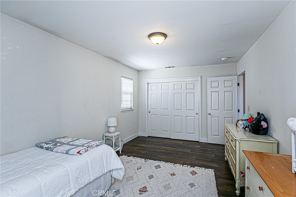 270 Daffodil Property Photo 26