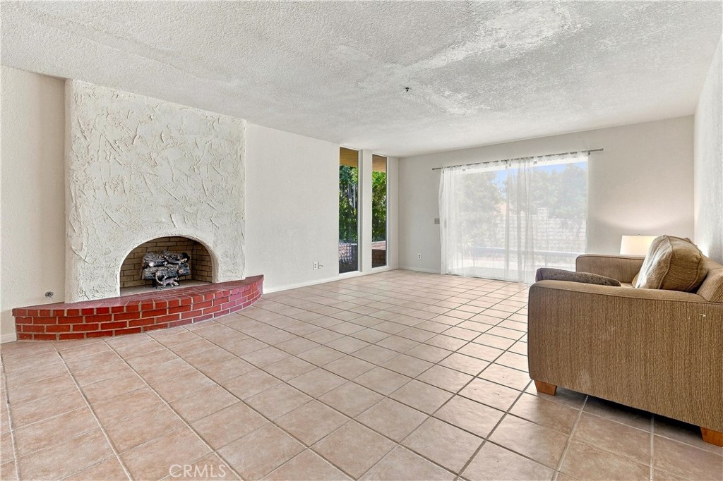 73570 Siesta Trail Property Photo 4
