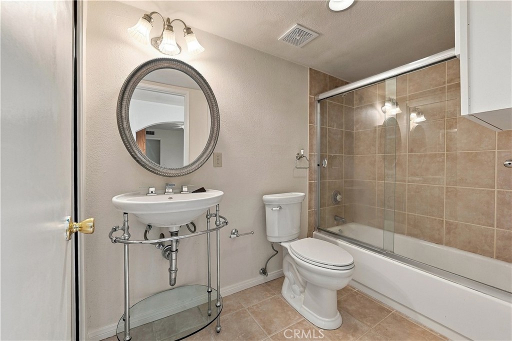 73570 Siesta Trail Property Photo 17