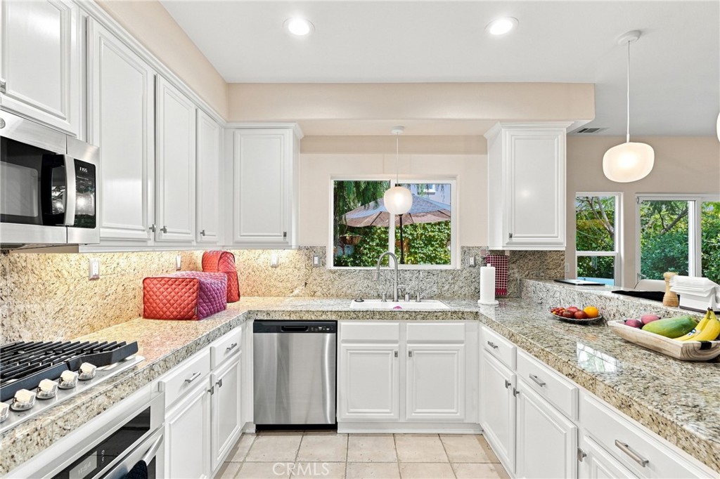 343 Taunton Drive Property Photo 12