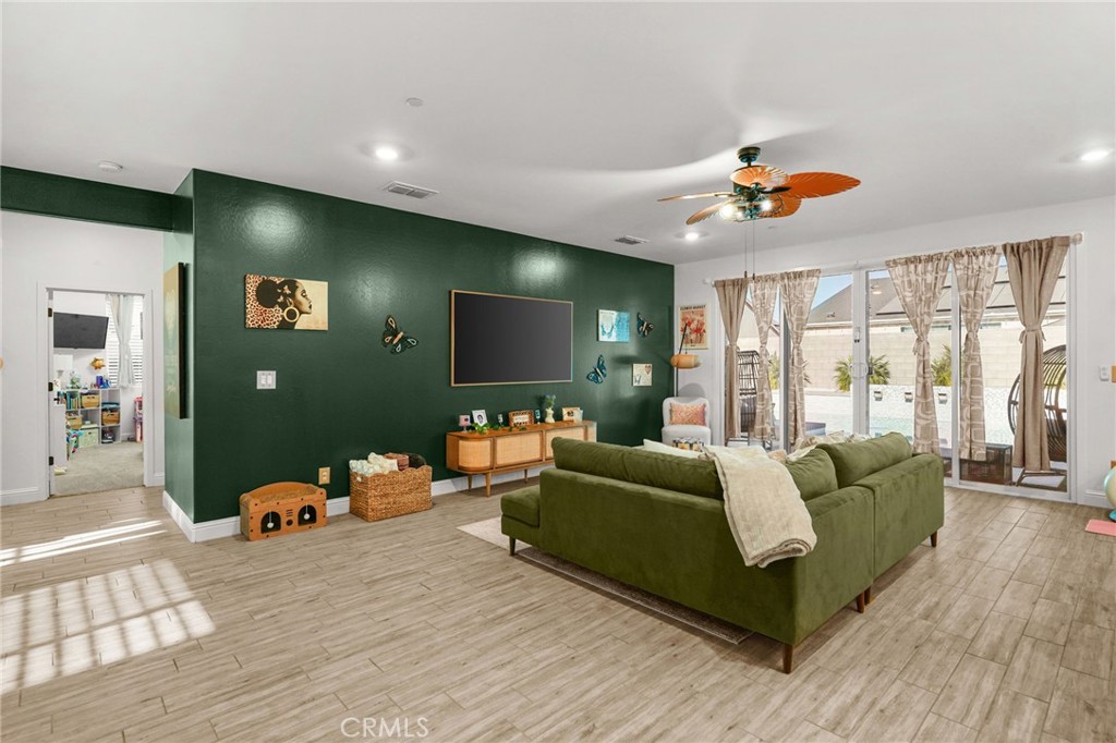 3204 Blue Creek Property Photo 3