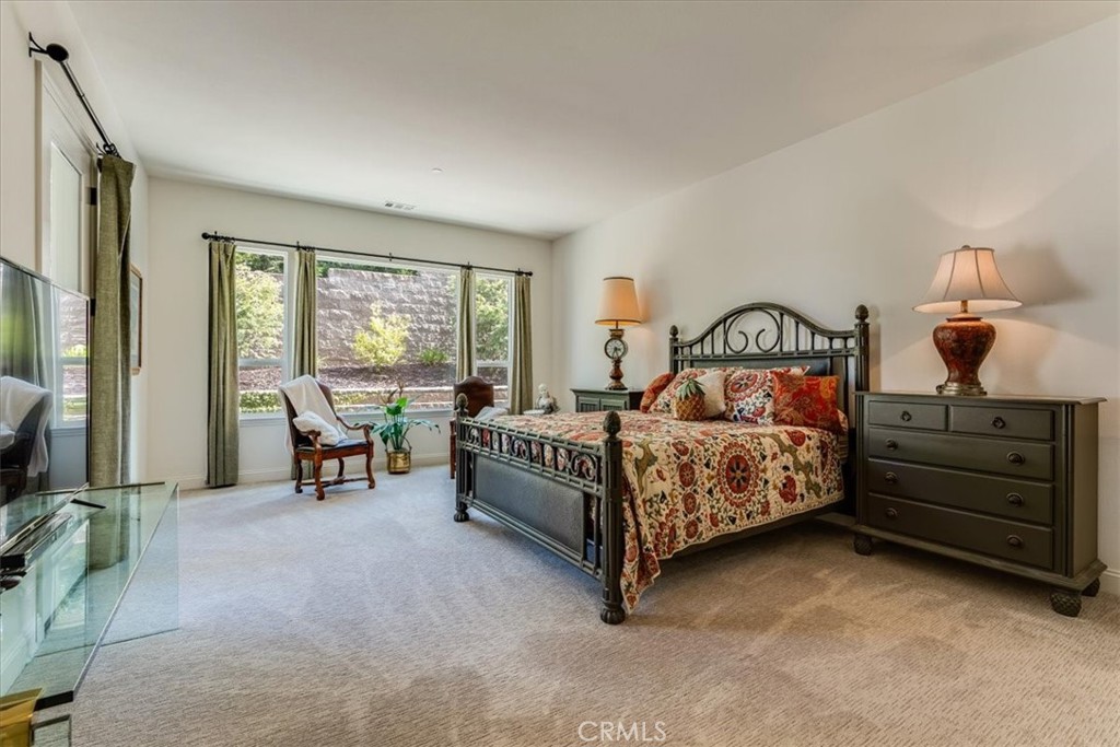 1689 Louise Lane Property Photo 31