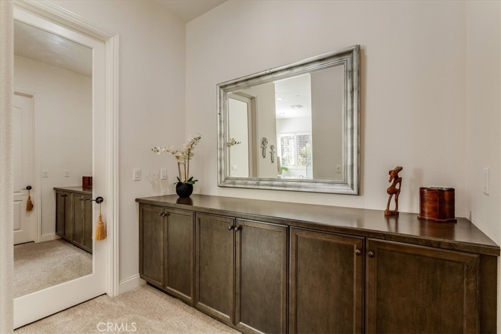1689 Louise Lane Property Photo 33