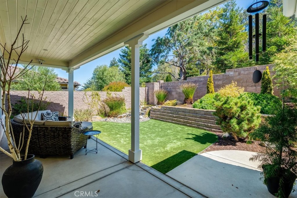 1689 Louise Lane Property Photo 47