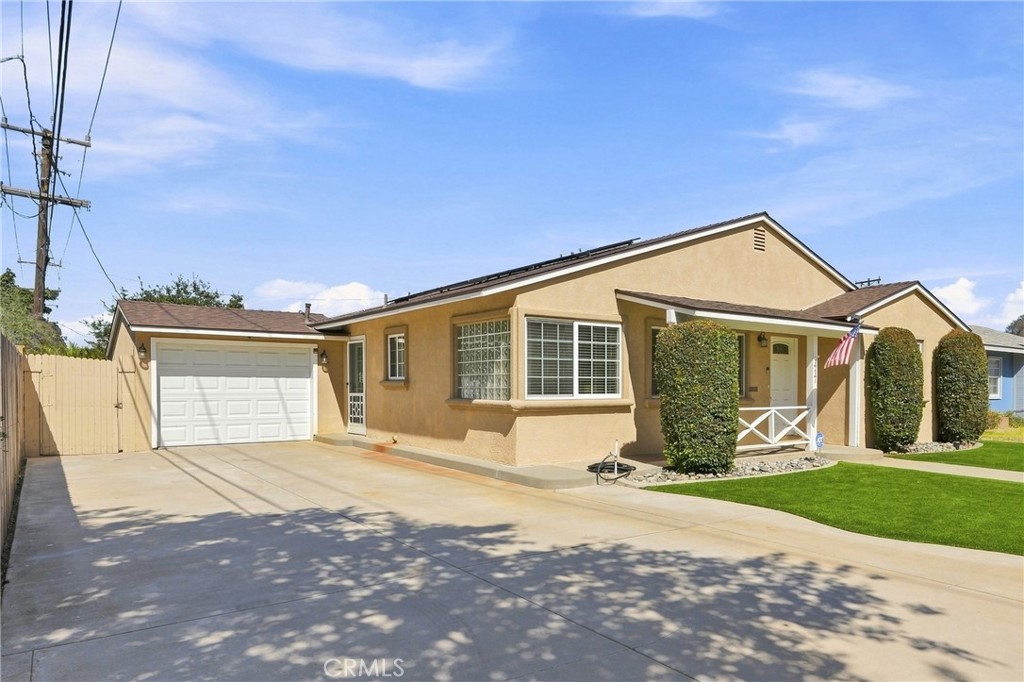 417 S Ranch Street Property Photo 3