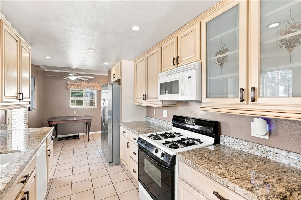 417 S Ranch Street Property Photo 11
