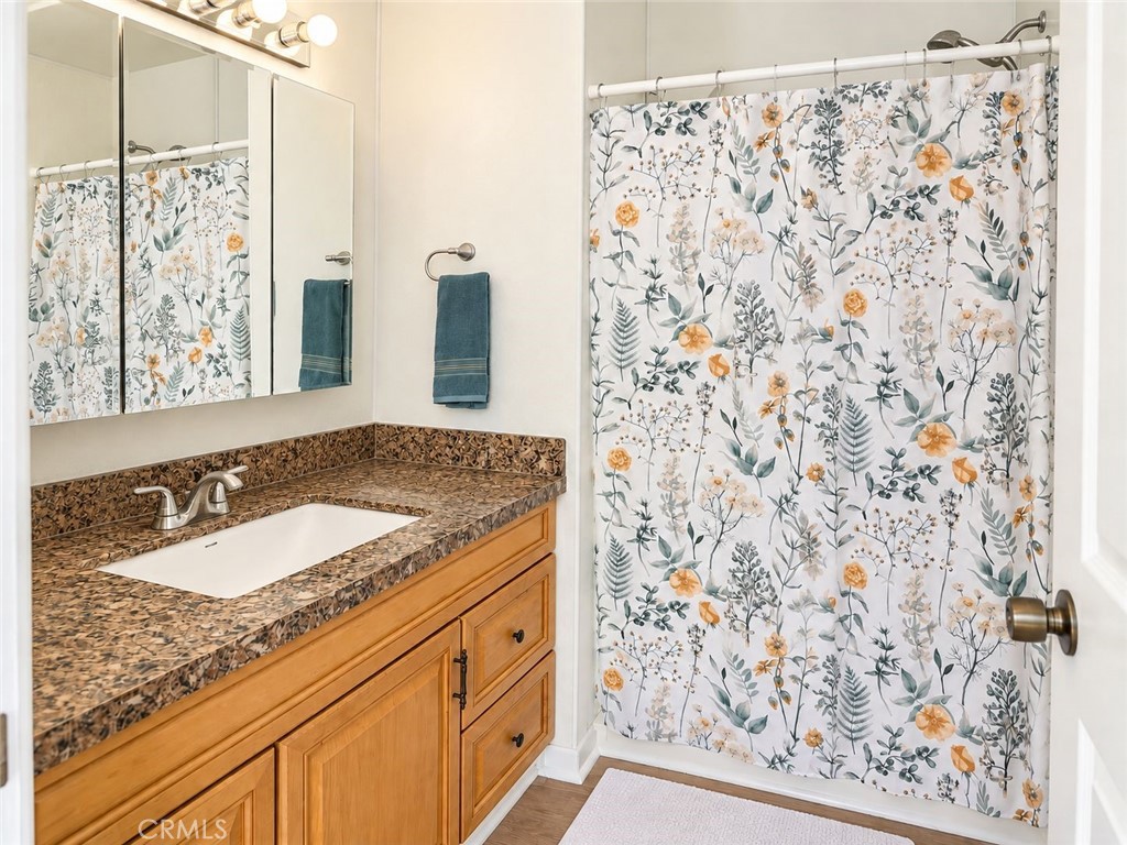 1600 E Clark 8 Property Photo 7