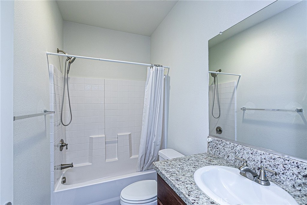 1452 W Beacon Property Photo 26
