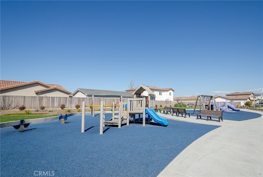 1452 W Beacon Property Photo 36