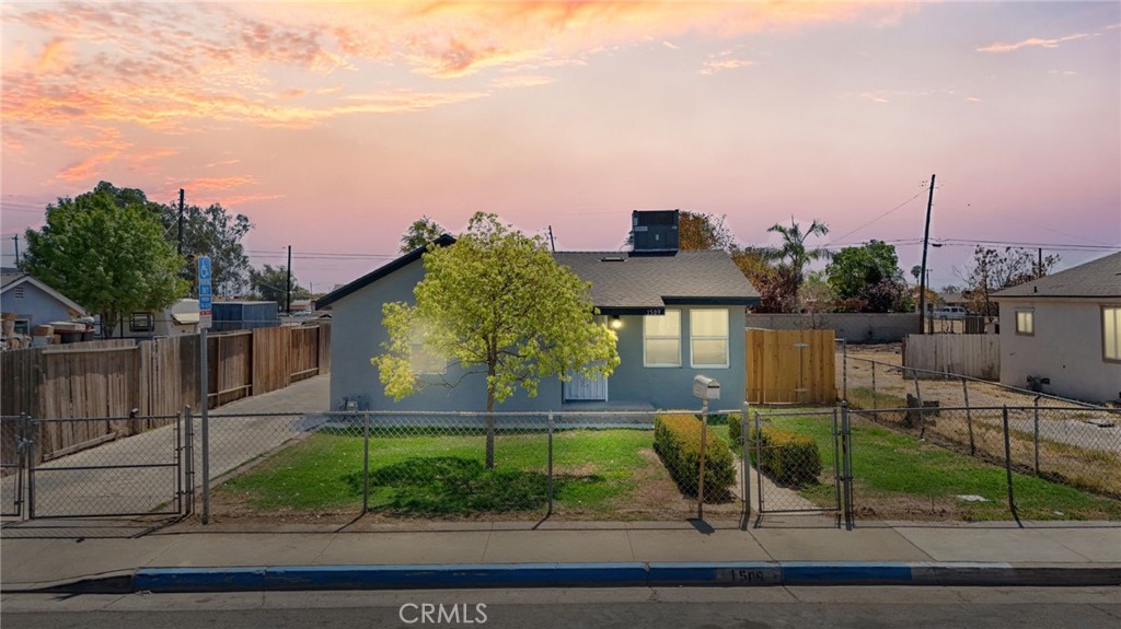 1509 Murdock Property Photo 1