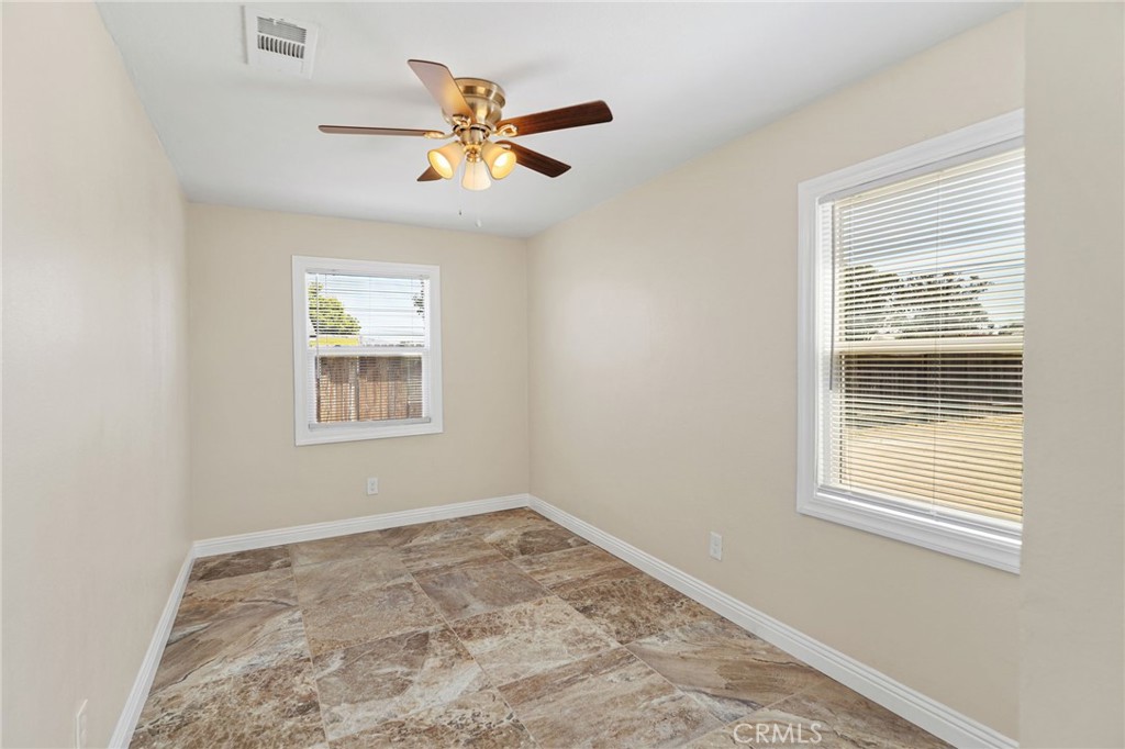 1509 Murdock Property Photo 11