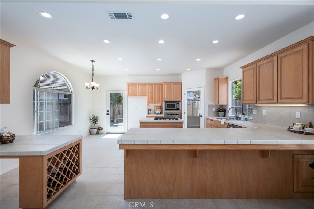 2549 Augusta Court Property Photo 14