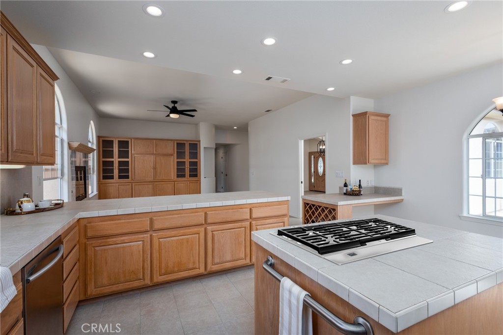 2549 Augusta Court Property Photo 17