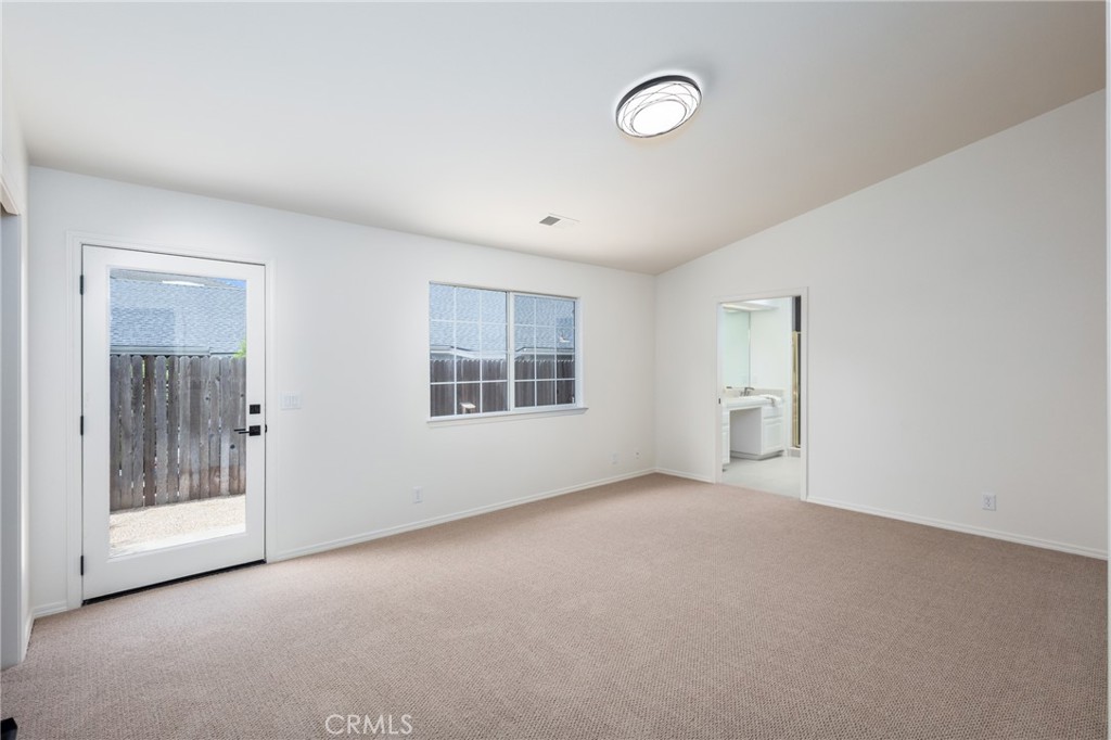 2549 Augusta Court Property Photo 23