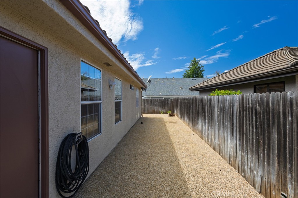 2549 Augusta Court Property Photo 41