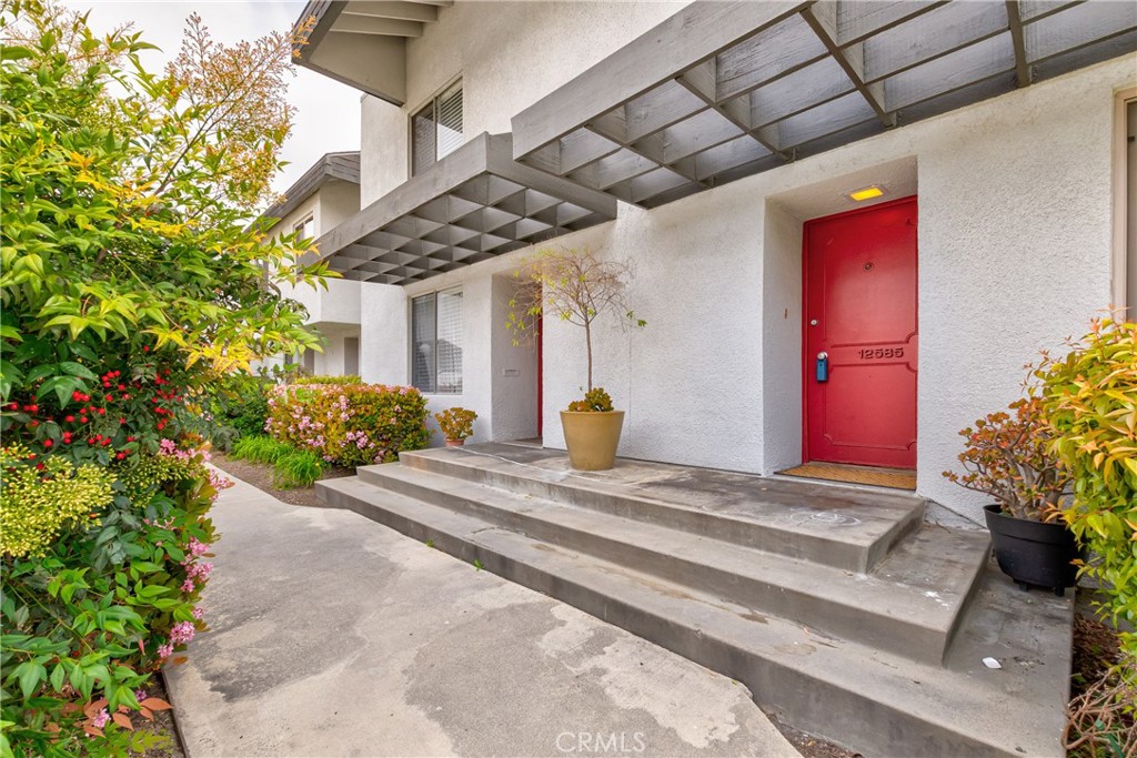 12585 Cluster Pines Road Property Photo 1