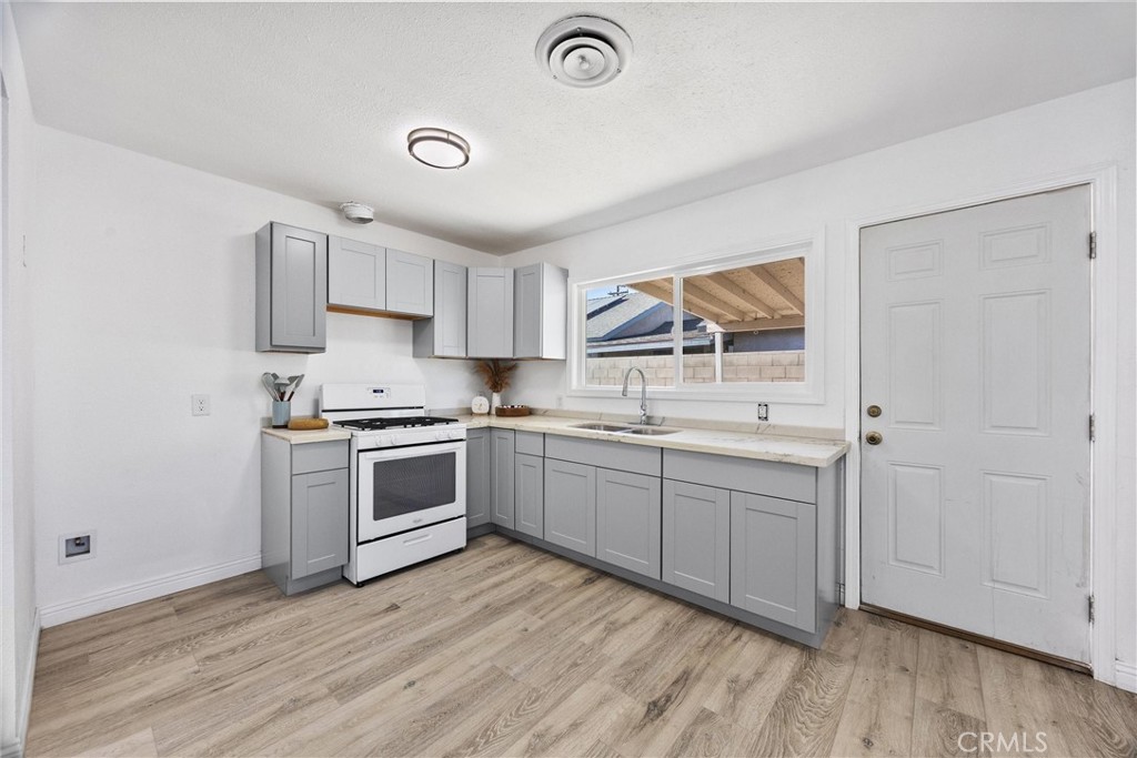 346 Tyree Toliver Street Property Photo 16