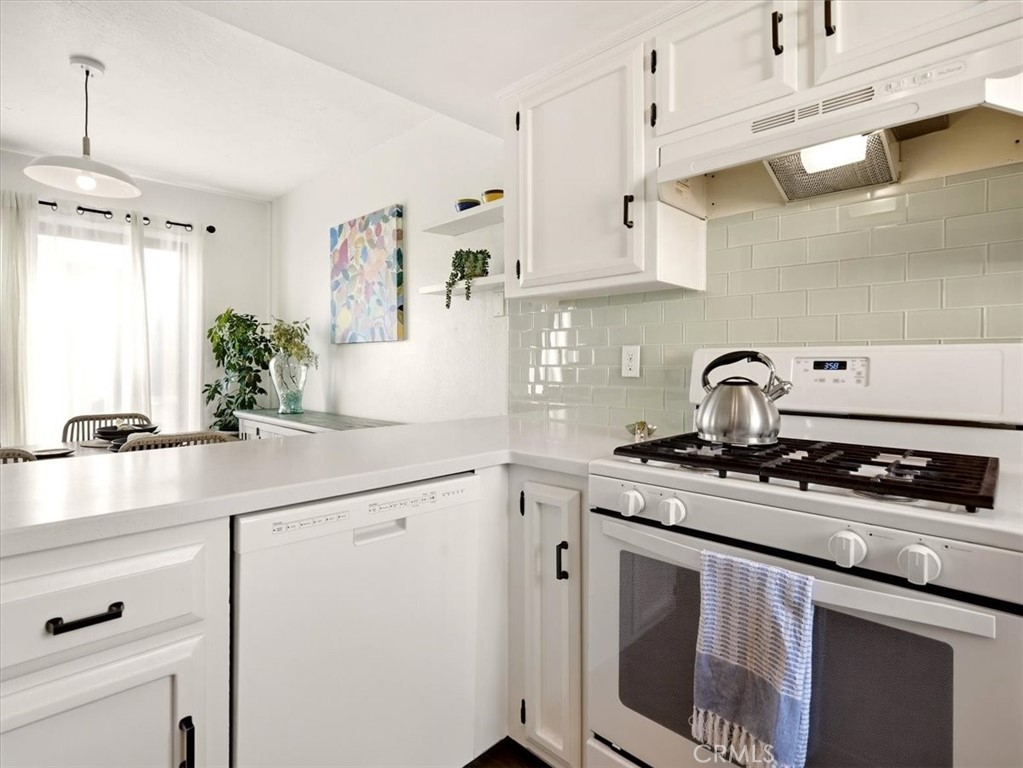 1221 Farroll Avenue B Property Photo 15