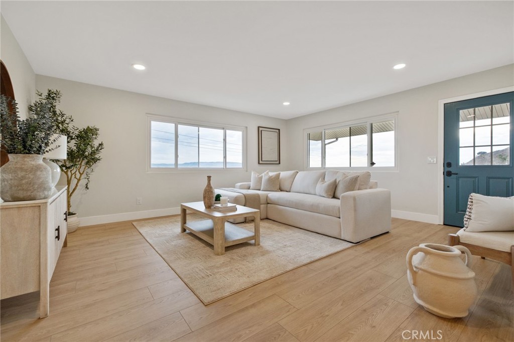 761 Riverside Roas Property Photo 10