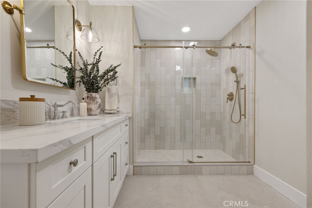 761 Riverside Roas Property Photo 24