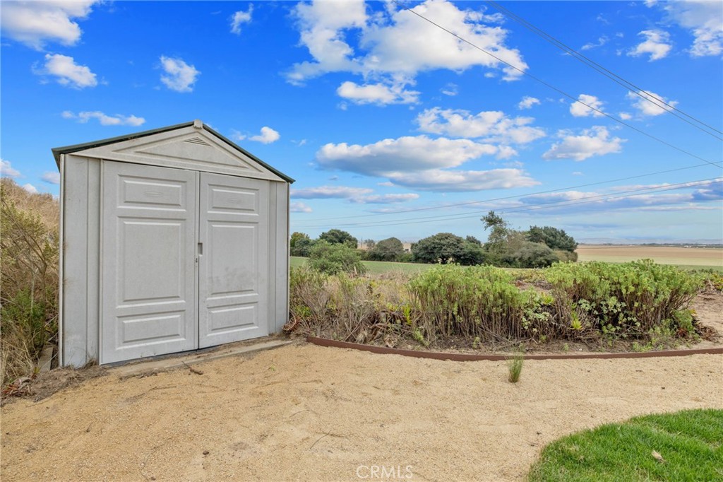 761 Riverside Roas Property Photo 41