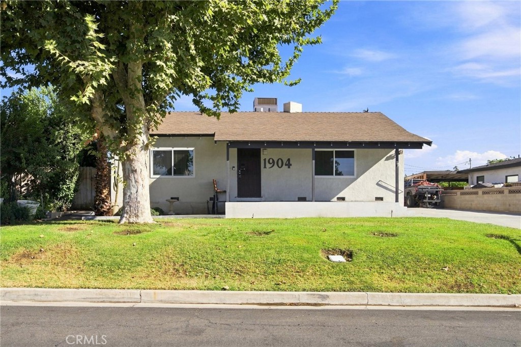 1904 Radiance Property Photo 3