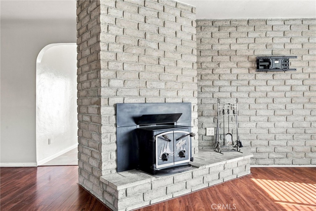1904 Radiance Property Photo 6