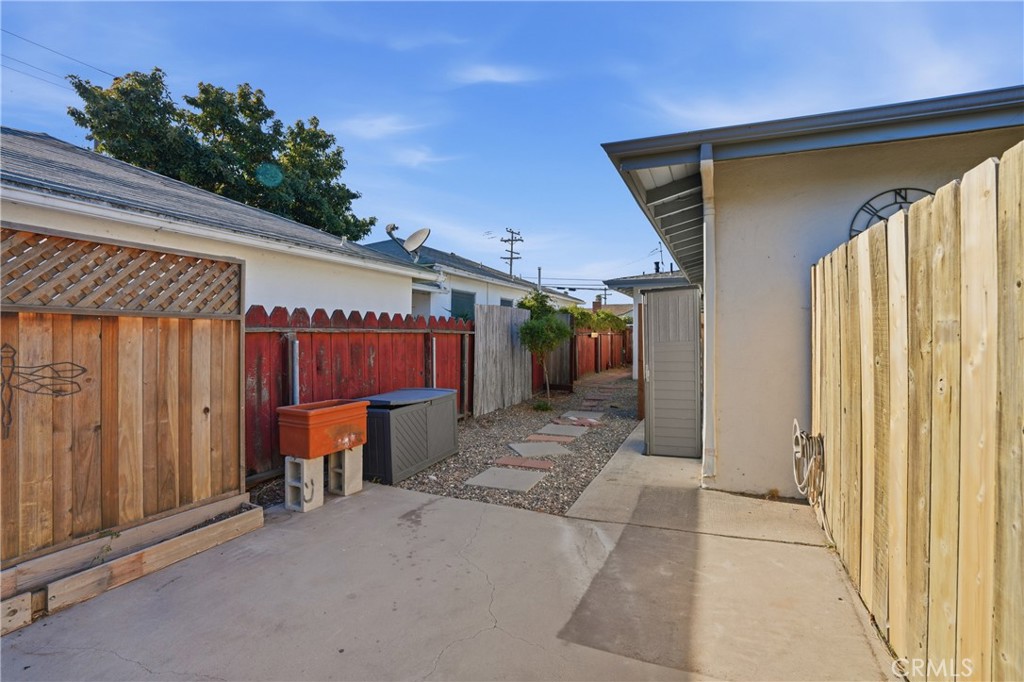 617 Cornwall Property Photo 32