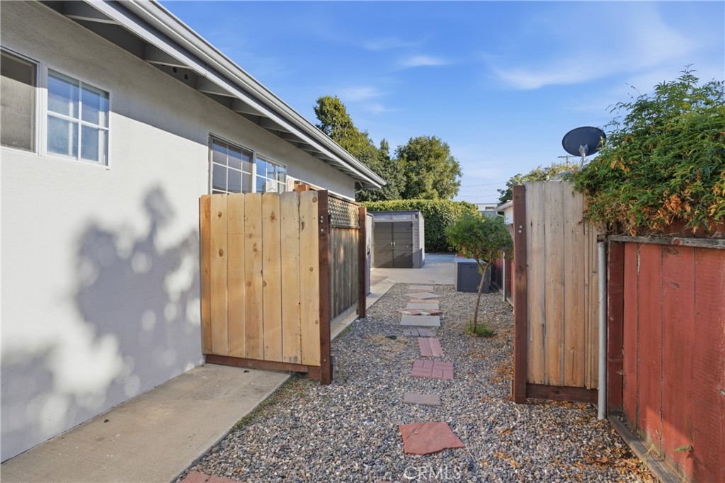 617 Cornwall Property Photo 33