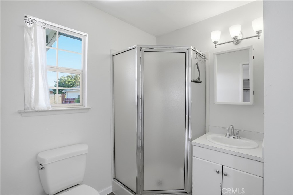 617 Cornwall Property Photo 44