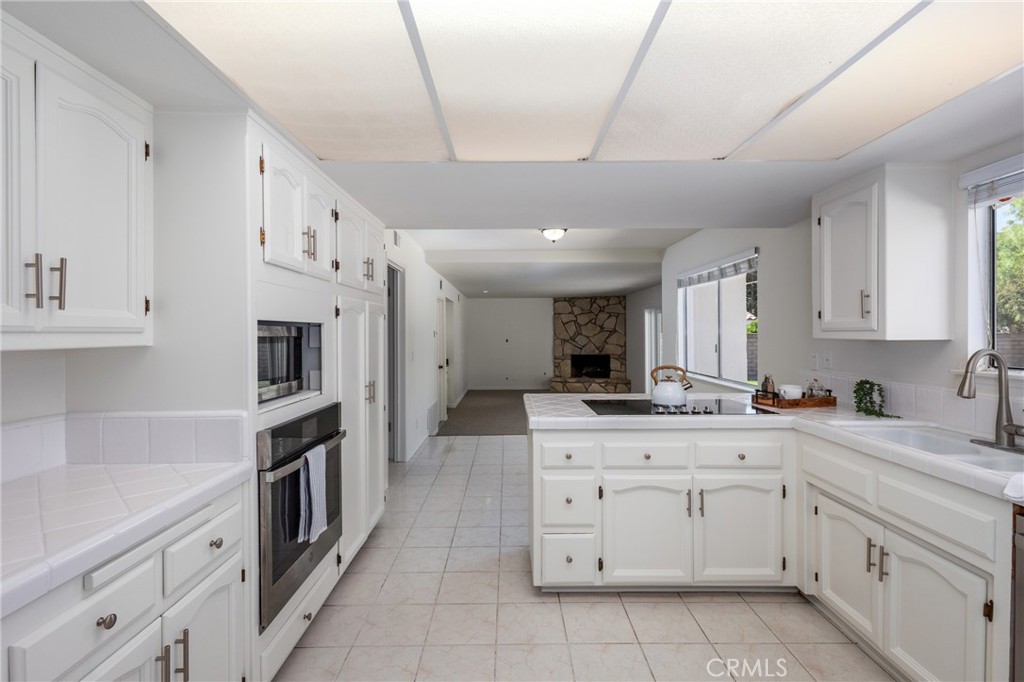 455 Meadowbrook Property Photo 17