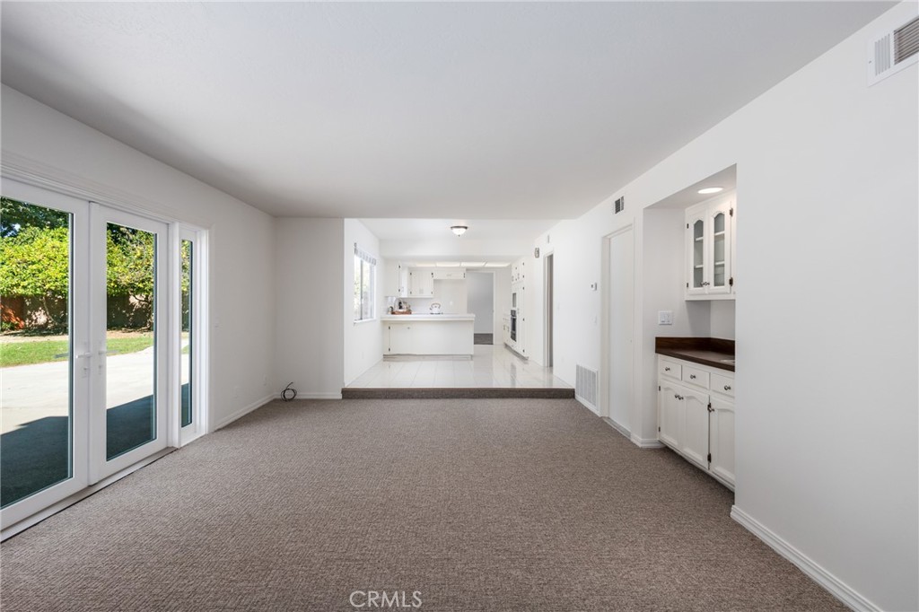 455 Meadowbrook Property Photo 23