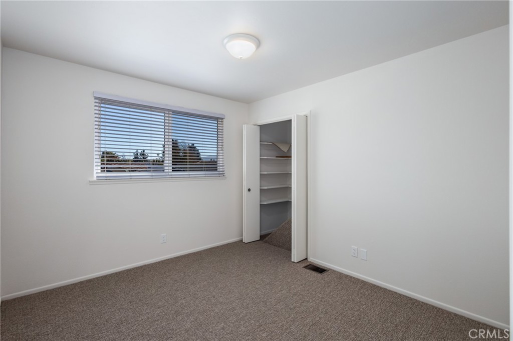 455 Meadowbrook Property Photo 31