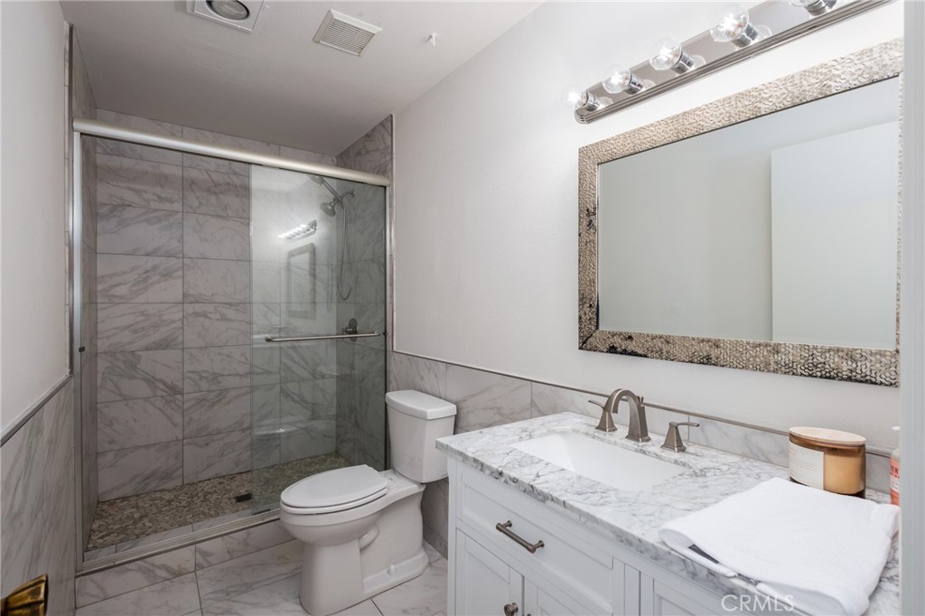 455 Meadowbrook Property Photo 34