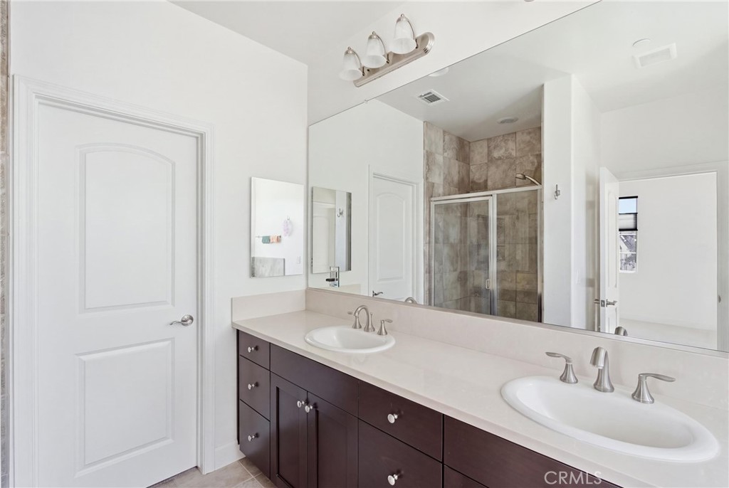 9465 Casa Bella Court Property Photo 13
