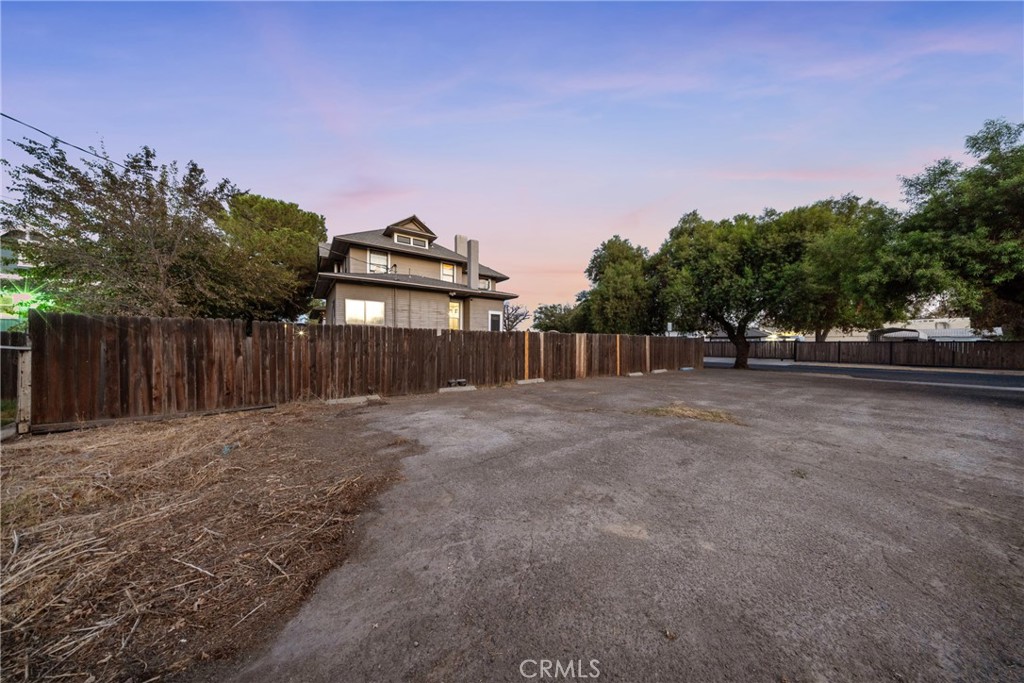 700 N Irwin Property Photo 73