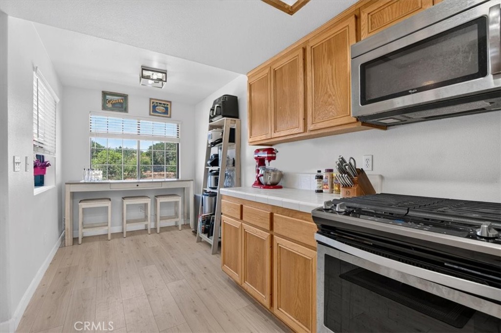 4439 Northoaks Property Photo 5