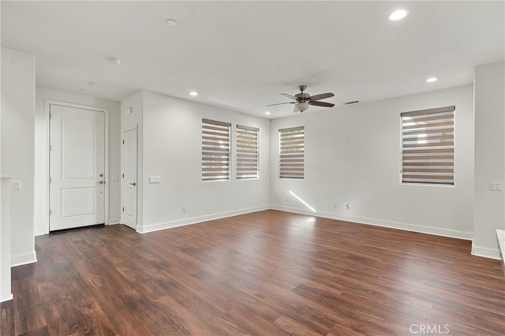 1902 Sterling Place Property Photo 4
