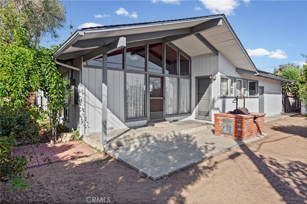 903 Sandalwood Avenue Property Photo 33