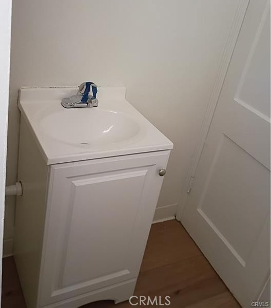 1560 Phillips Lane Property Photo 36