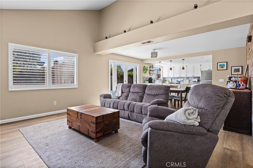 1378 Blossom Drive Property Photo 3