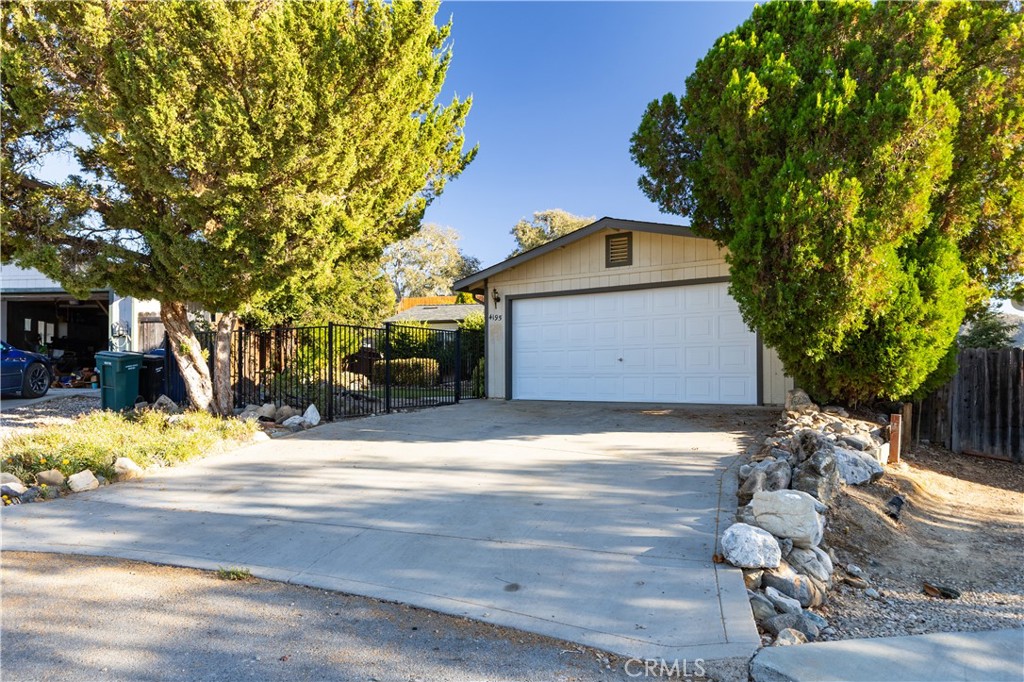 4195 Hackney Way Property Photo 1