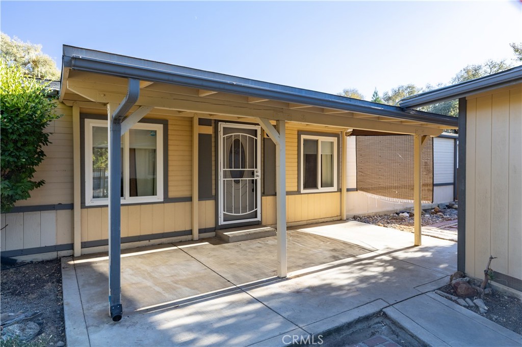 4195 Hackney Way Property Photo 6