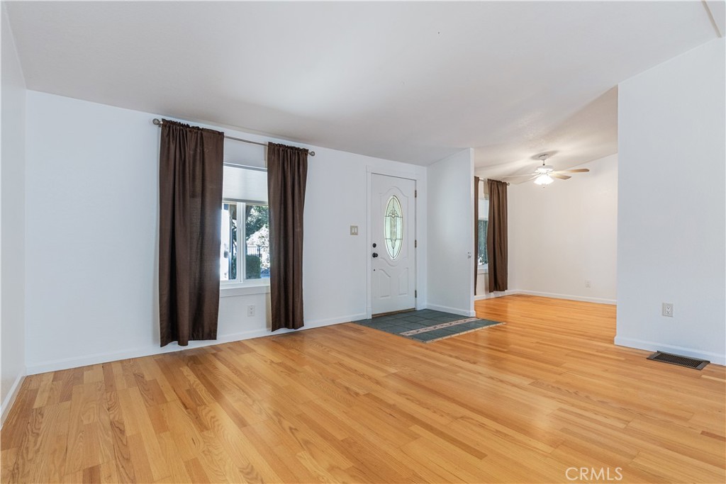 4195 Hackney Way Property Photo 11