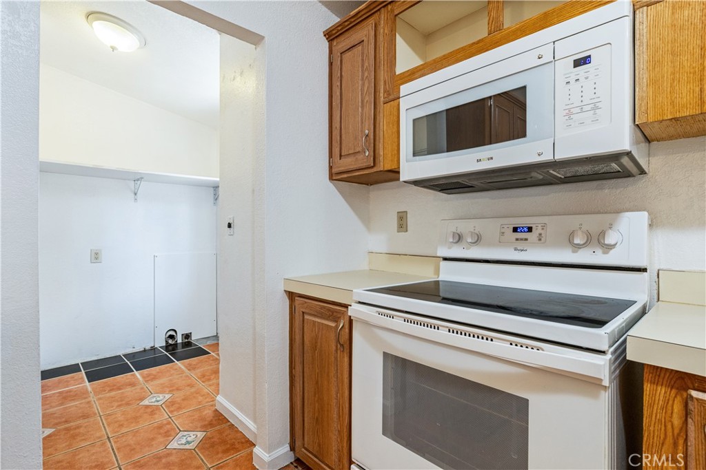 4195 Hackney Way Property Photo 16