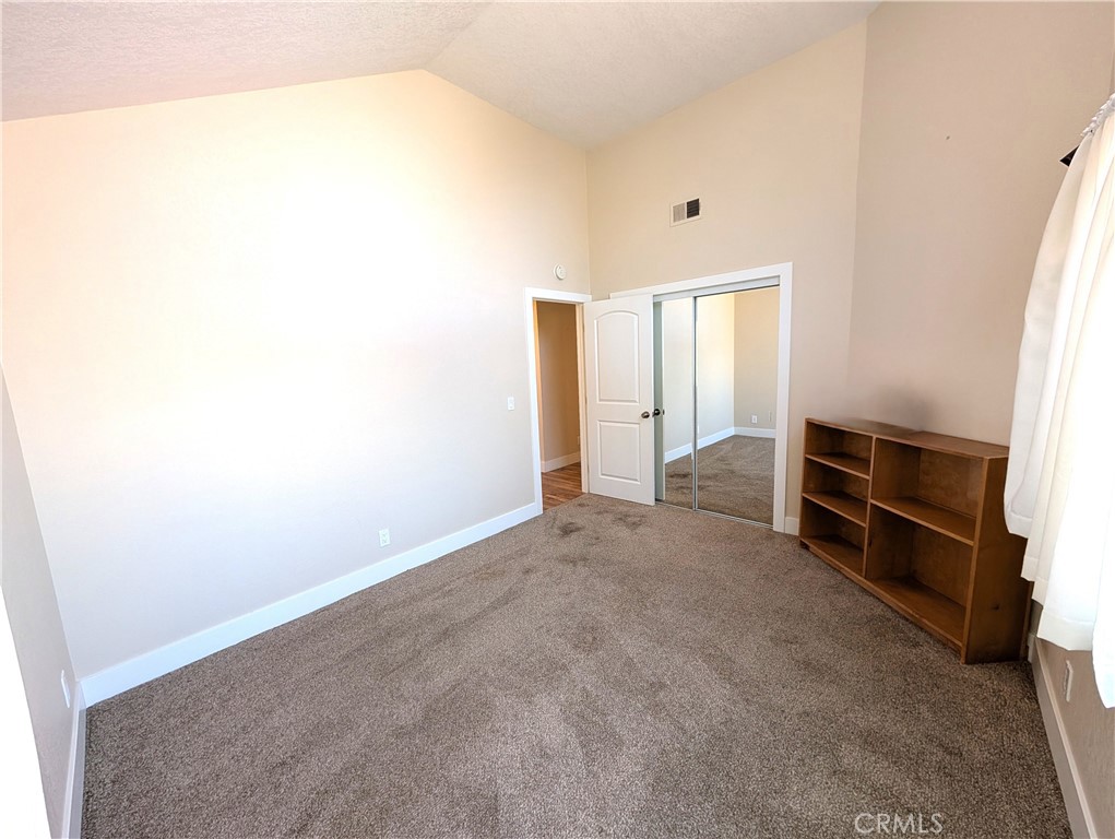 1508 Oakridge Park Property Photo 2