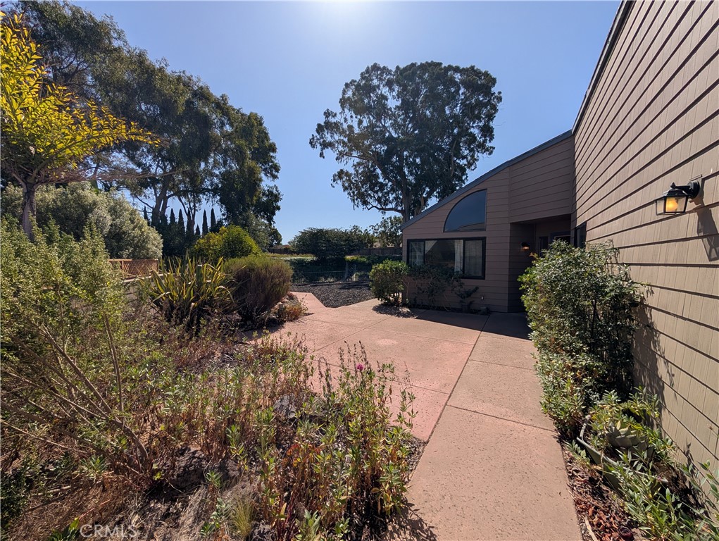 1508 Oakridge Park Property Photo 7