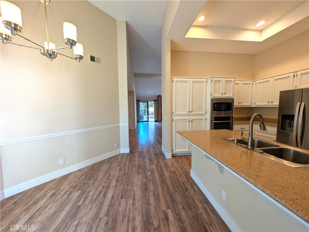 1508 Oakridge Park Property Photo 13