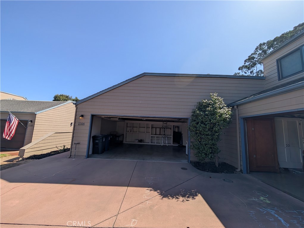 1508 Oakridge Park Property Photo 24